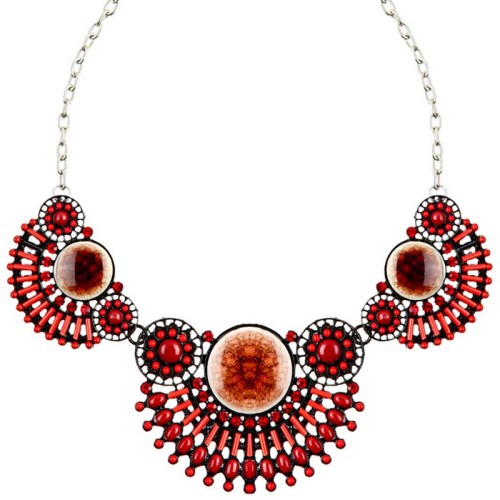 Collier SAVEA Red Silver Plastron pavé ajouré Baroque ou médiéval Argenté et Rouge Rhodium Cristal et Résines et Pates de verre