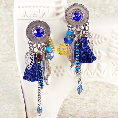 Boucles d'oreilles DIEGO NUEVO WINTER Night Blue Silver Pendantes à pendentif Plumes Argenté et Bleu Nuit Cristal Pompon Nacre