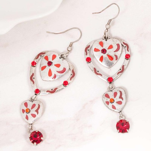 Boucles d'oreilles AMORI Red Silver Pendantes pavées ajourées Cœur Argenté et Rouge Laiton argenté Cristal et émaux