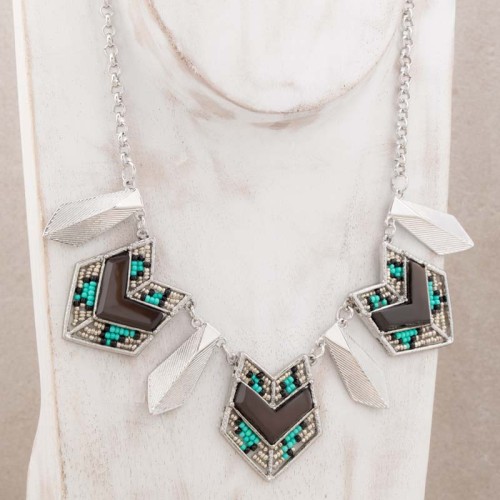 Collier MAYA TURQUOISE Black Silver Plastron pavé Ethnique amérindien Argenté et Noir Rhodium Perles