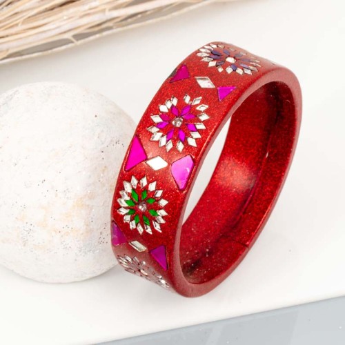 Bracelet BARATI Color Red Manchette rigide Bollywood Multicolore et Rouge Résine Cristaux sertis et Miroirs sertis